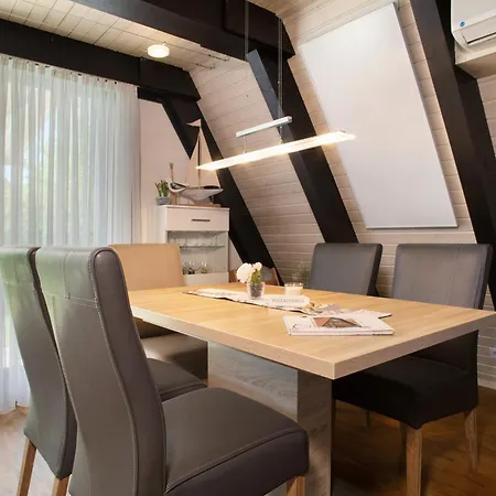 Dom wakacyjny Exquisit Immenstaad am Bodensee